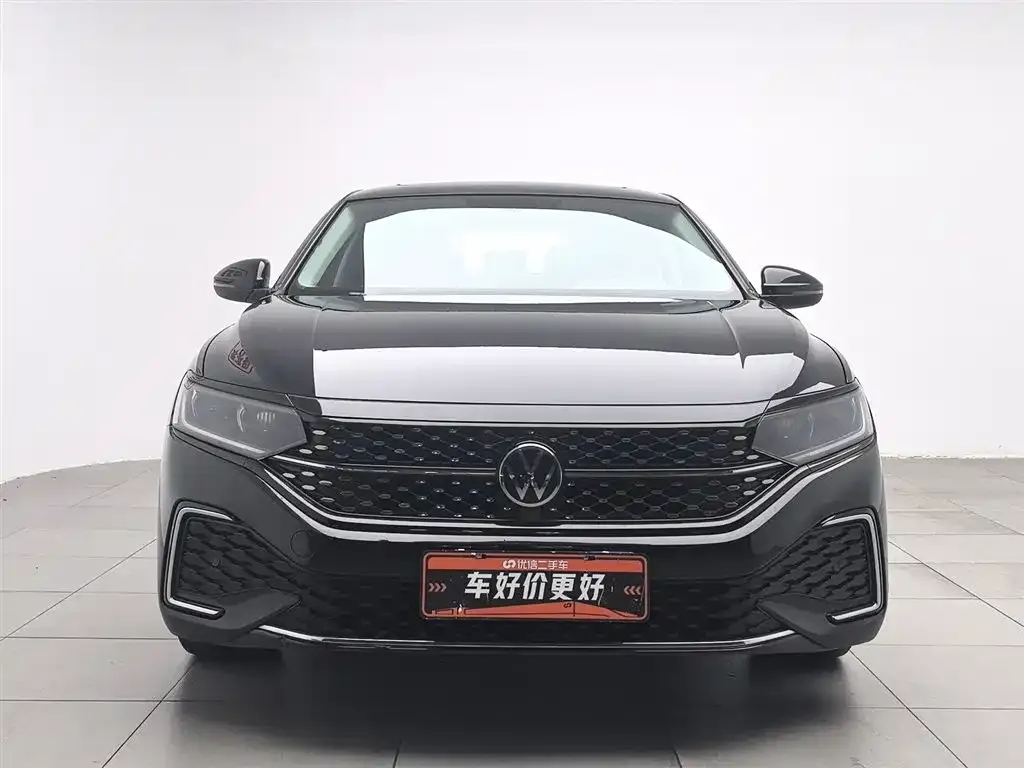 Volkswagen Passat — фото 2