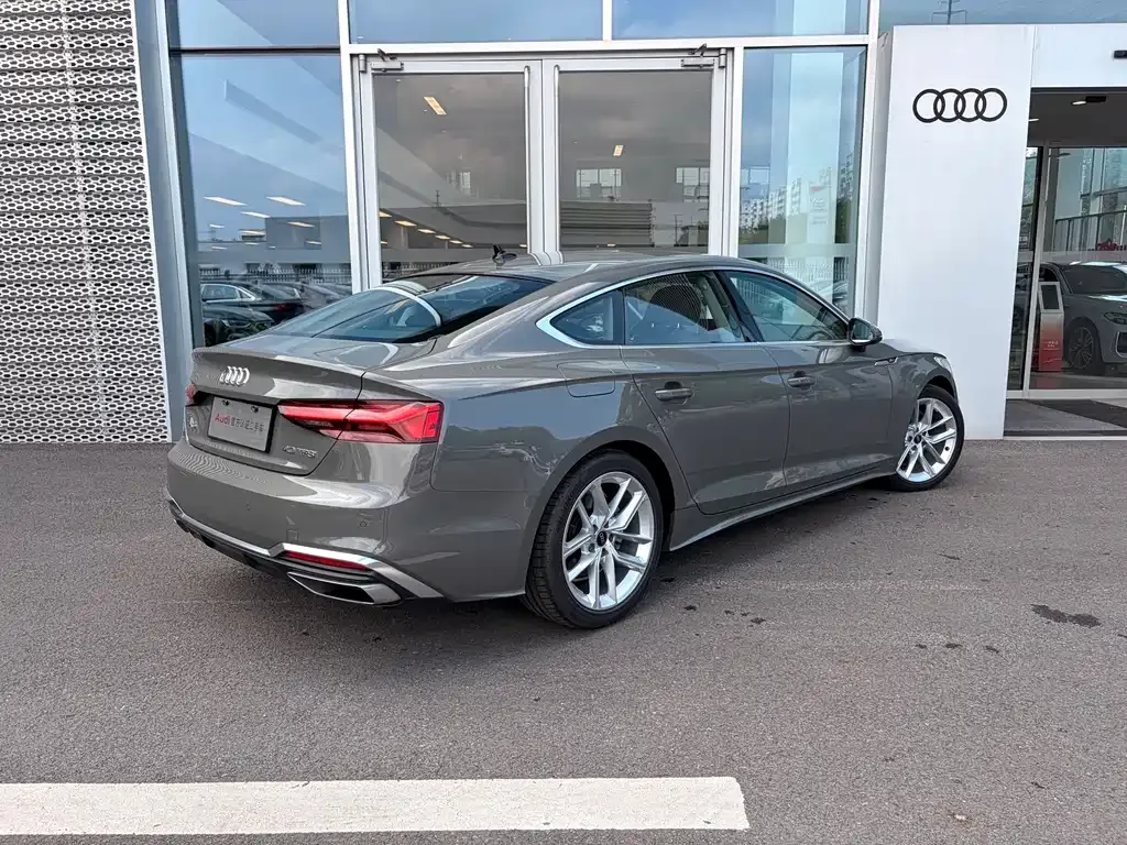 Audi A5 (Import) — фото 8