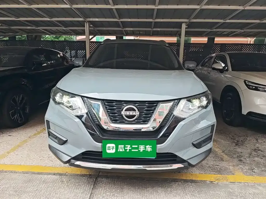 Nissan X-Trail — фото 4