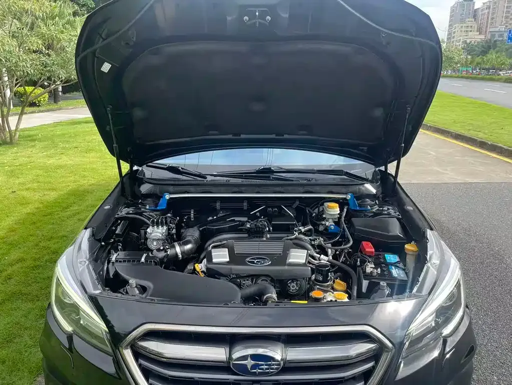 Subaru Outback — фото 3