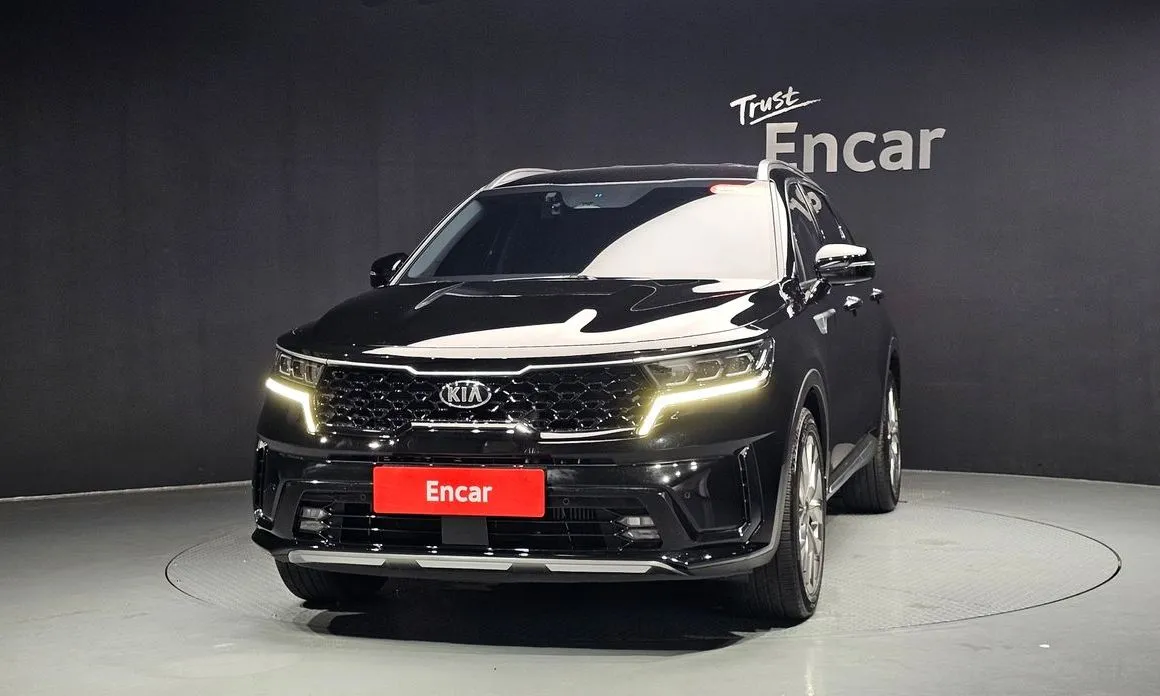 Kia Sorento — фото 6