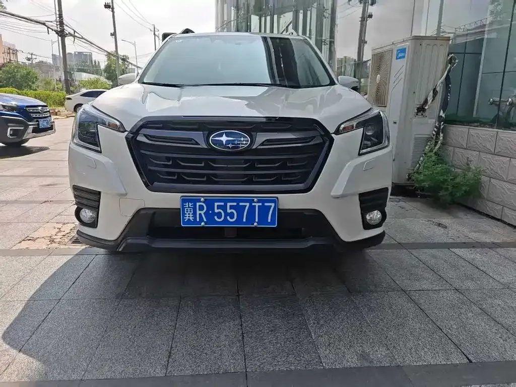 Subaru Forester — фото 9