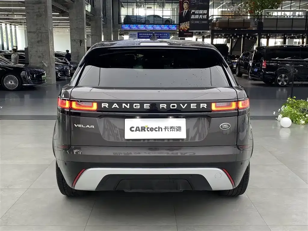 Land Rover Velar — фото 9