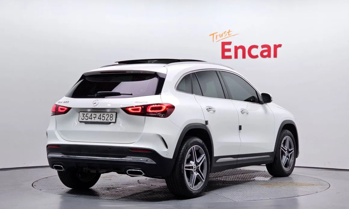 Mercedes-Benz GLA-Class — фото 10