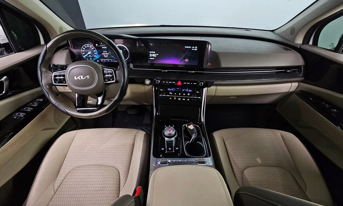 Kia Carnival — фото 10