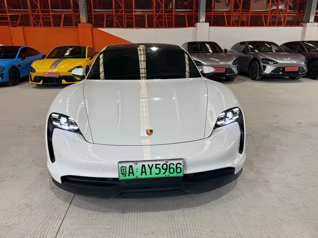 Porsche Taycan 2021 из CN, фото 3