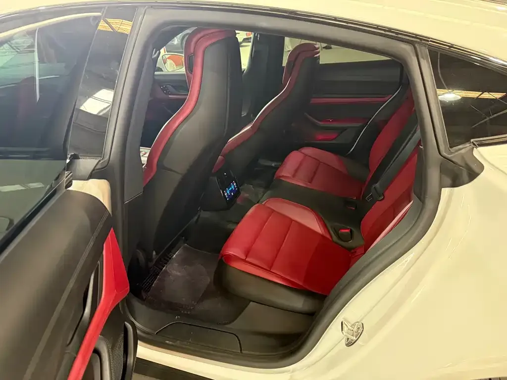 Porsche Taycan 2021 из CN, фото 5