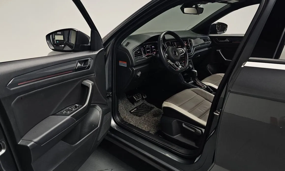 Volkswagen T-Roc 2021 из KR, фото 4