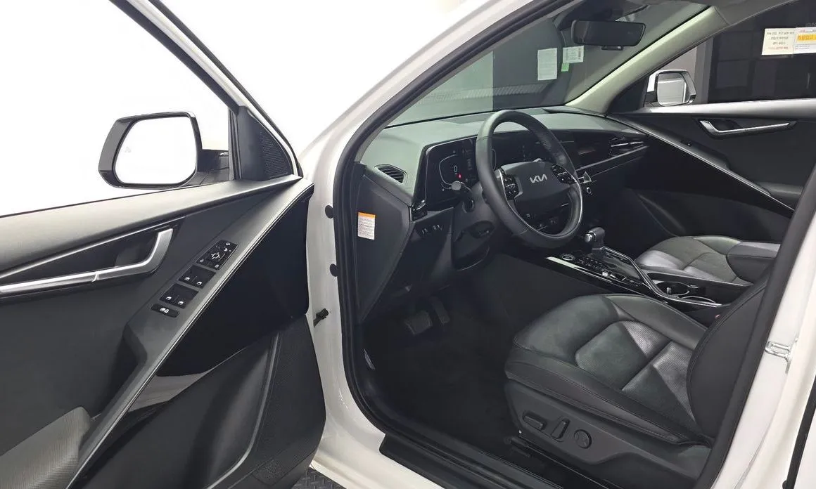 Kia Niro 2022 из KR, фото 2