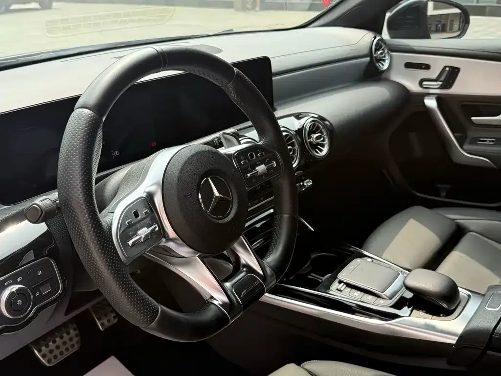 Mercedes-Benz A-Class AMG (Import) — фото 7