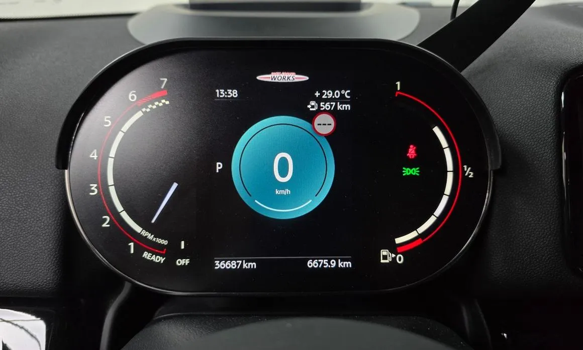 Mini Countryman 2024 из KR, фото 4