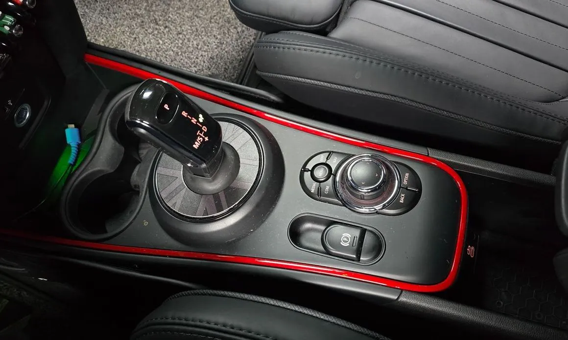 Mini Countryman 2024 из KR, фото 5