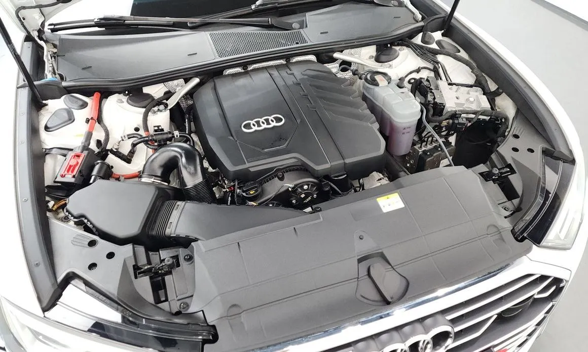 Audi A6 — фото 9