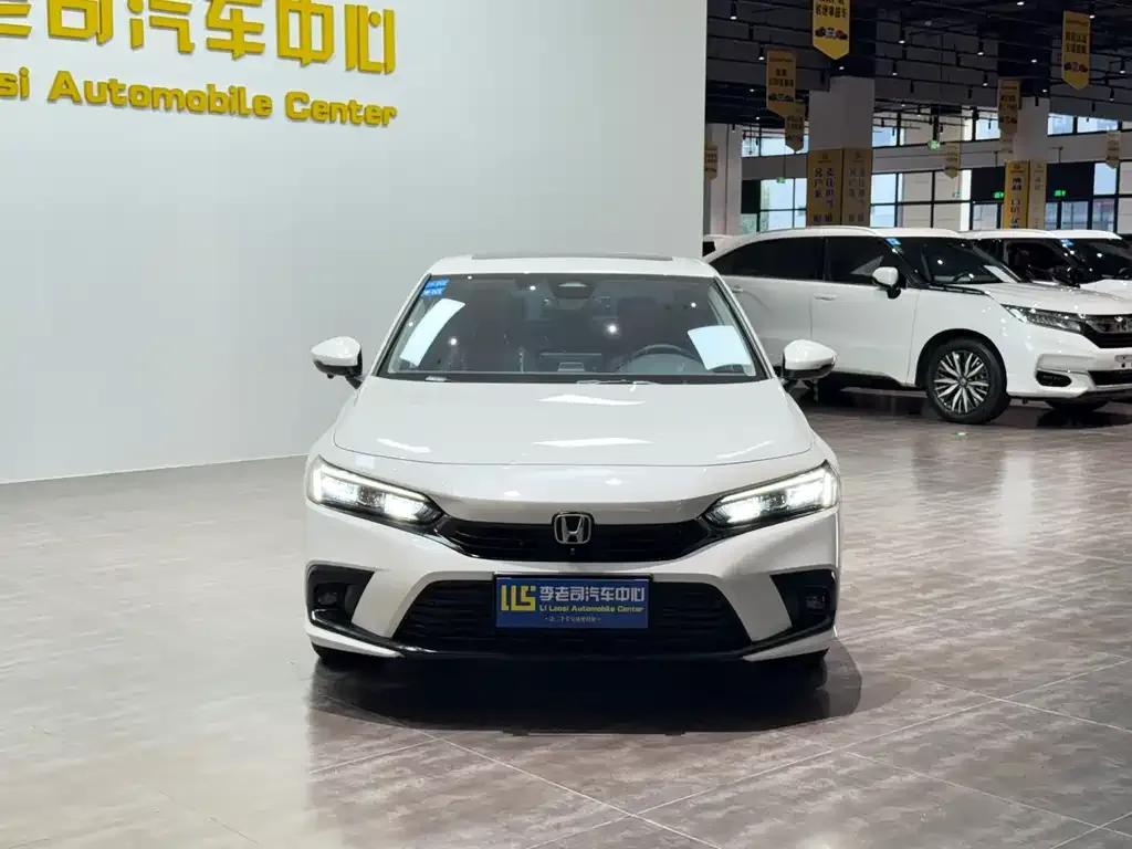Honda Civic — фото 3