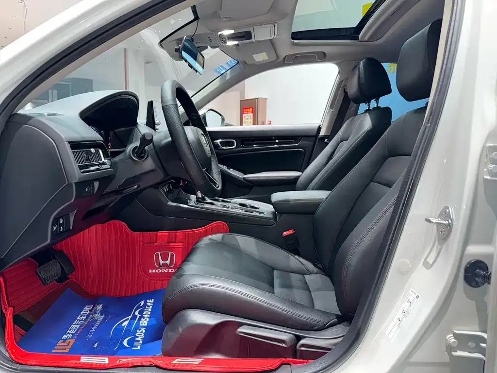 Honda Civic — фото 7