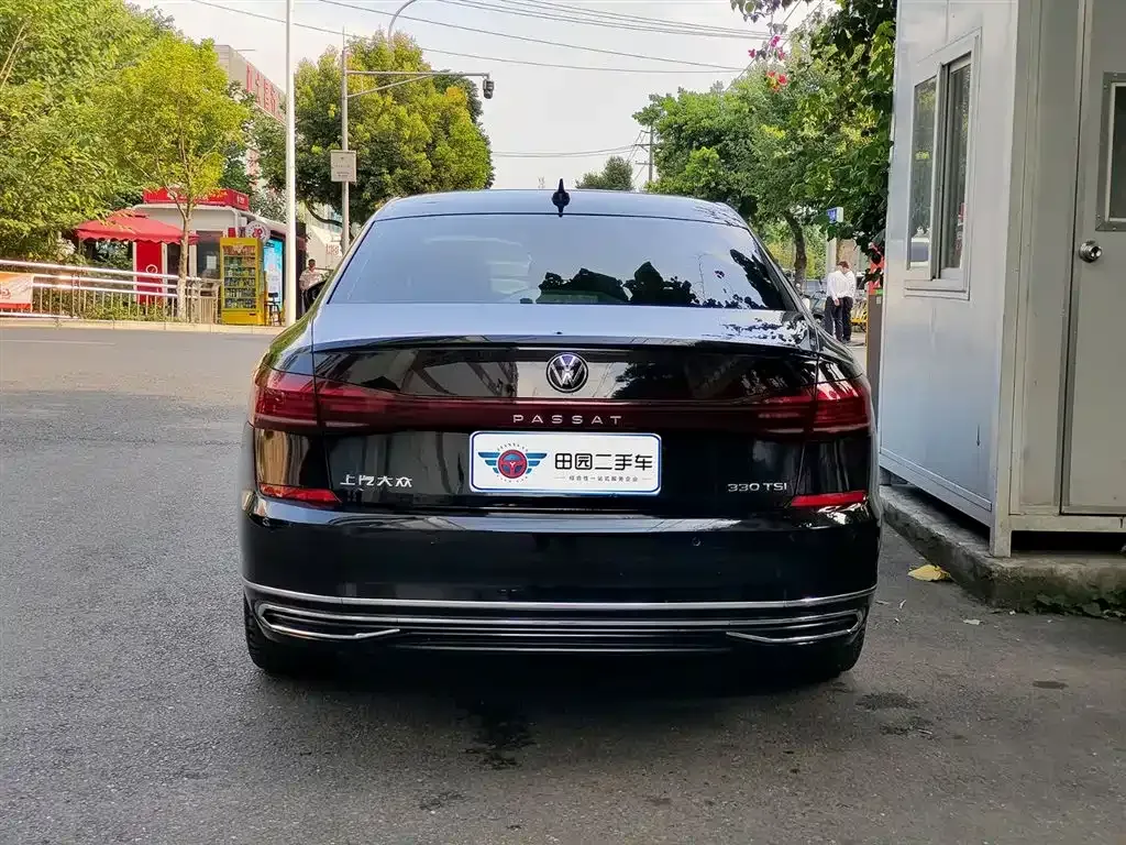 Volkswagen Passat — фото 4