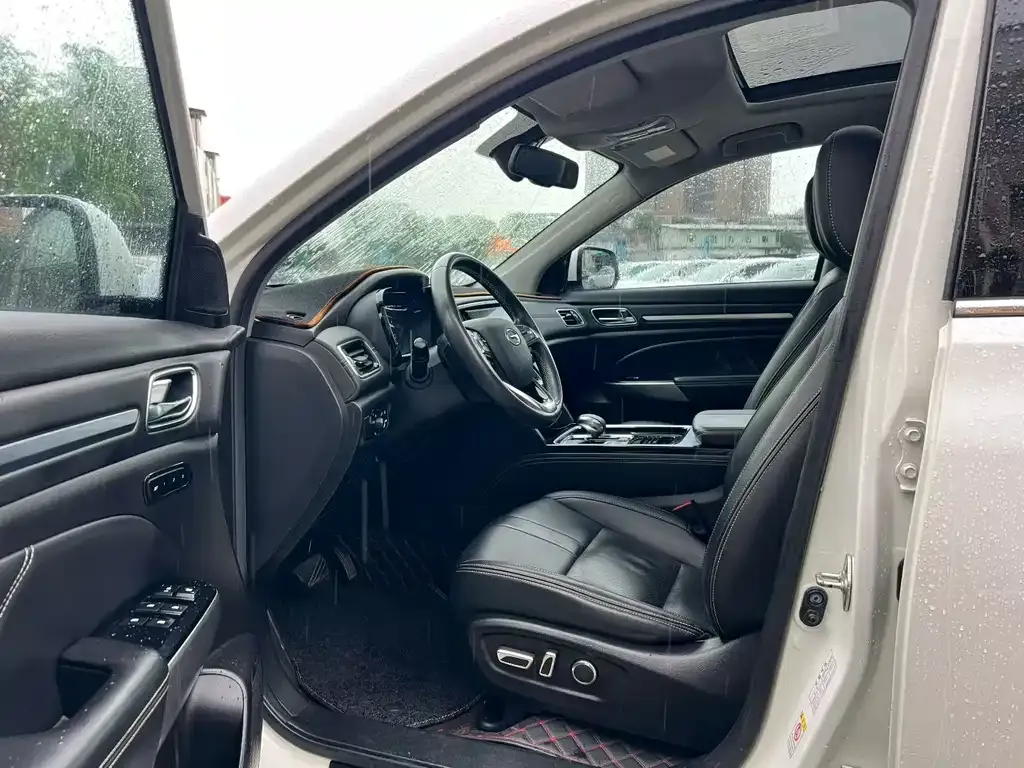 GAC Motor Trumpchi GS8 — фото 3