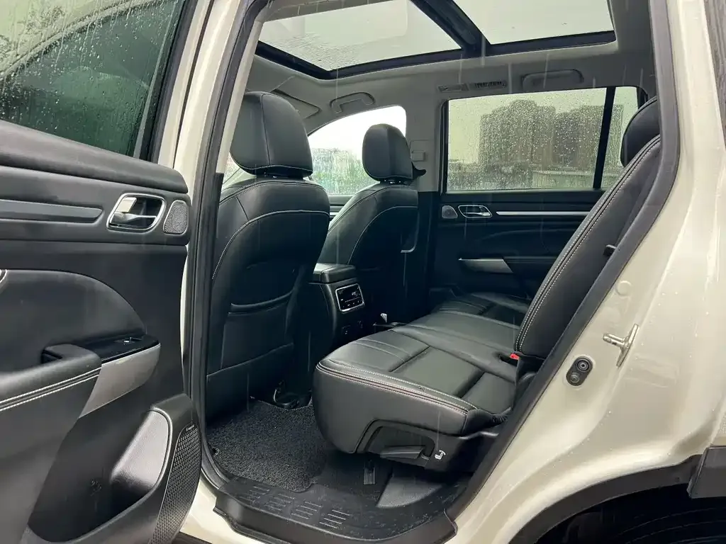 GAC Motor Trumpchi GS8 — фото 9