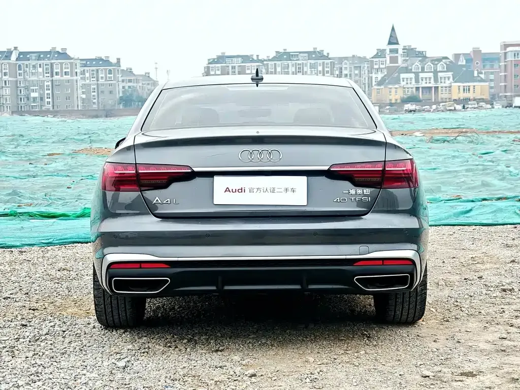 Audi A4L — фото 3