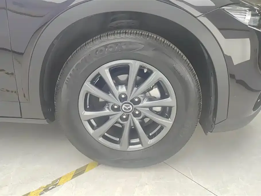 Mazda CX-4 2021 из CN, фото 10