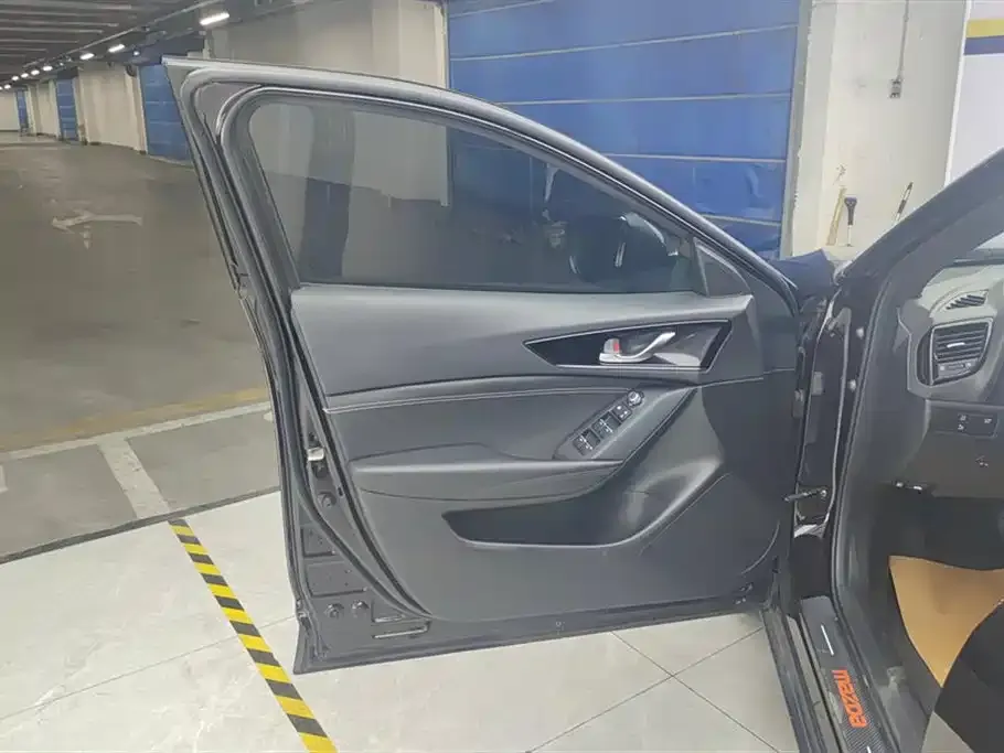 Mazda CX-4 2021 из CN, фото 4