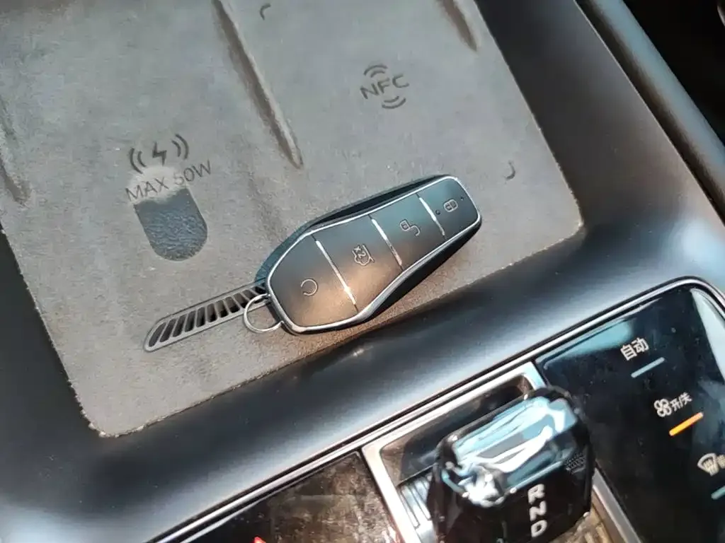 BYD Seal 07 EV — фото 10