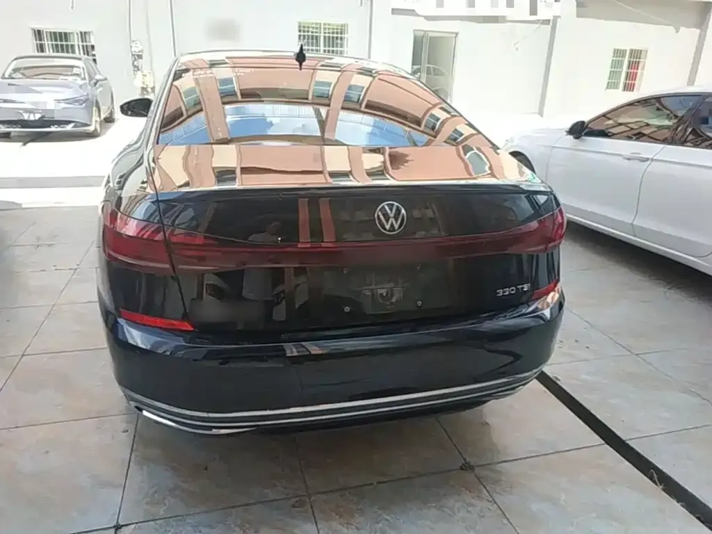 Volkswagen Passat — фото 6