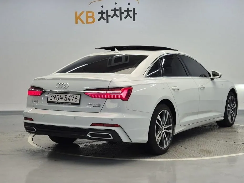 Audi A6 — фото 3