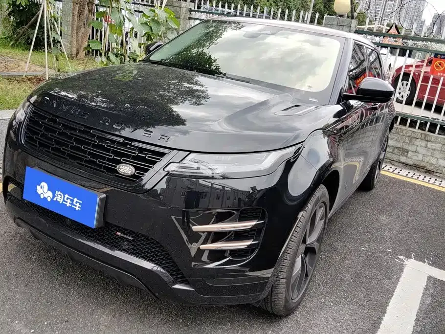Land Rover Evoque — фото 1