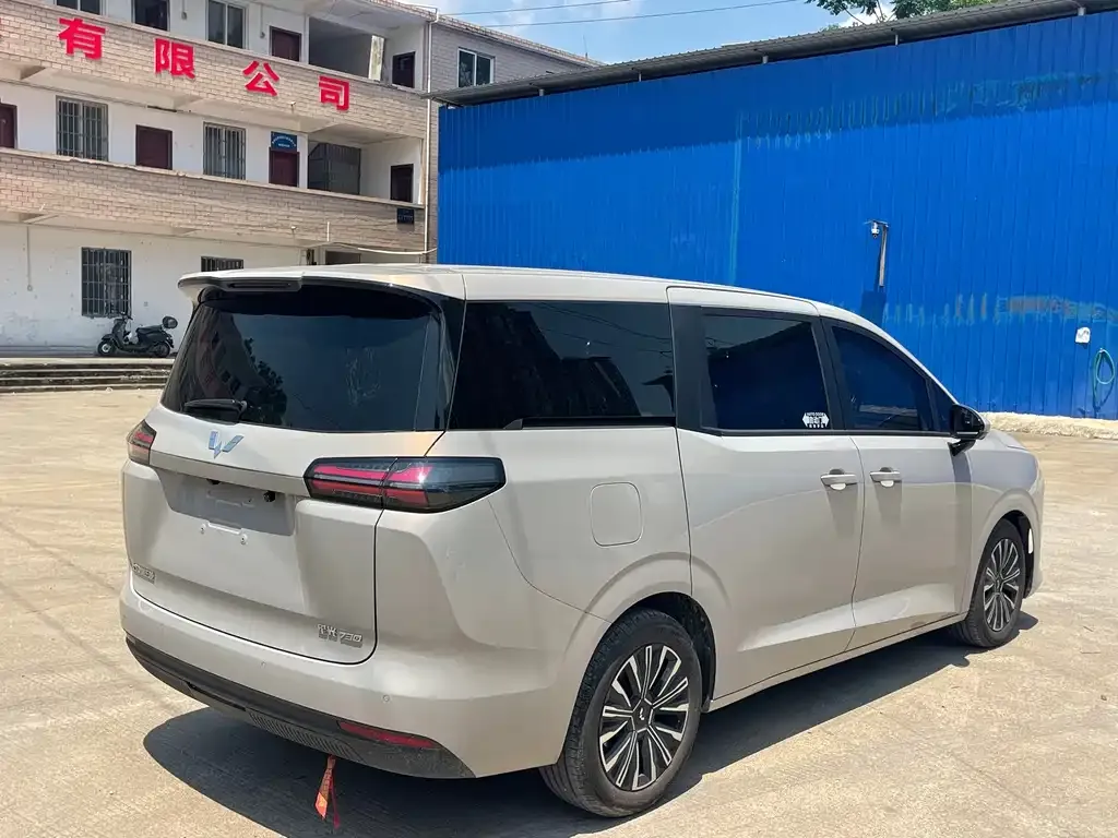 Wuling 星光730 — фото 3
