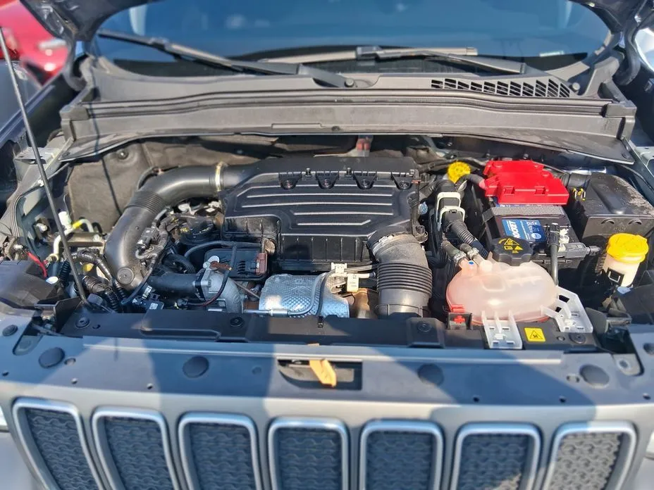 Jeep Renegade 2022 из KR, фото 9