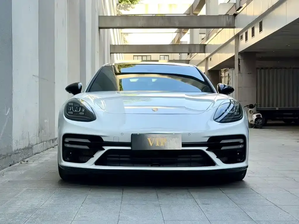 Porsche Panamera — фото 10