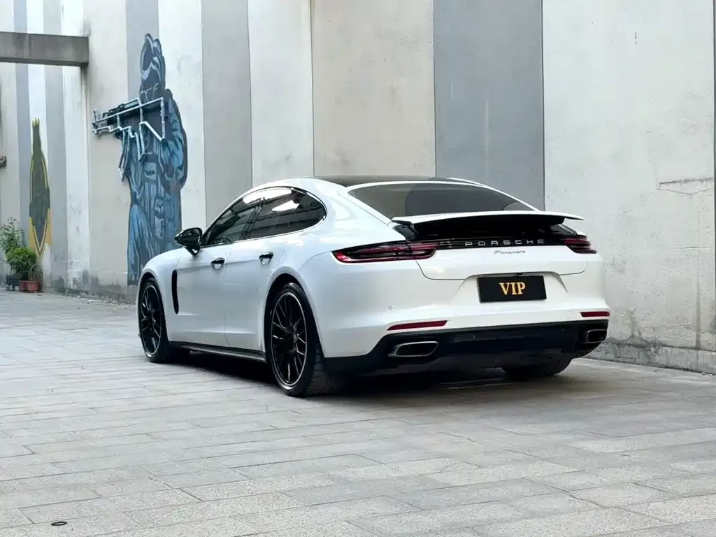 Porsche Panamera — фото 7