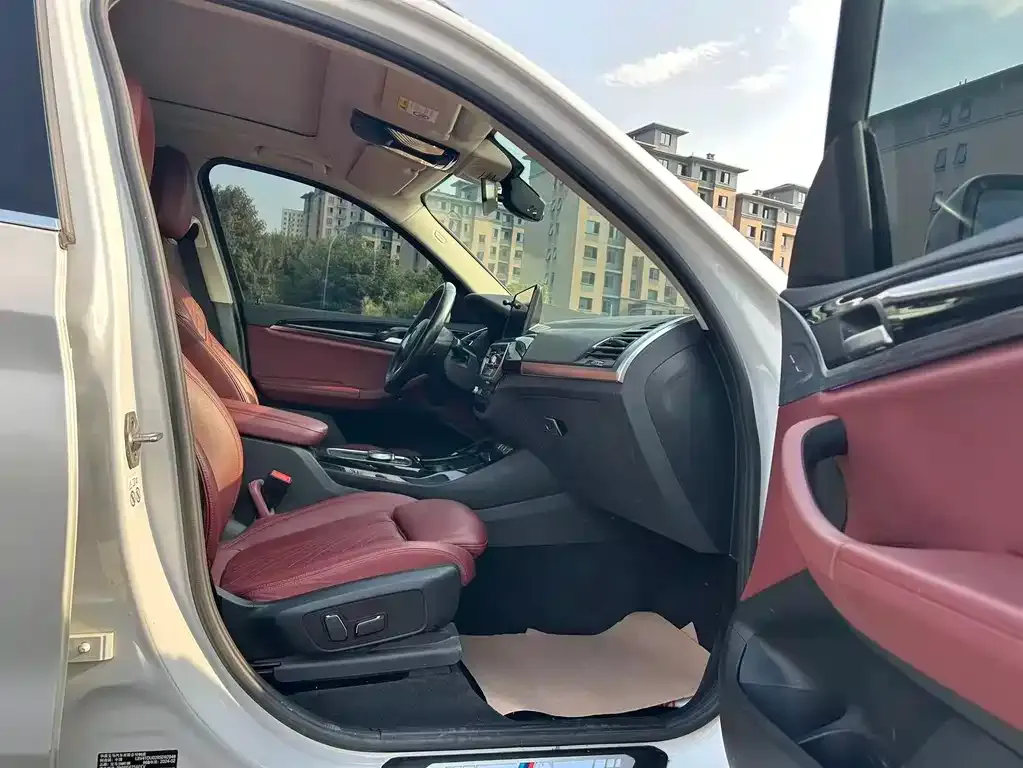BMW iX3 2024 из CN, фото 5