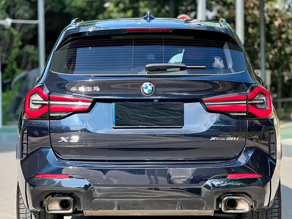 BMW X3 — фото 10