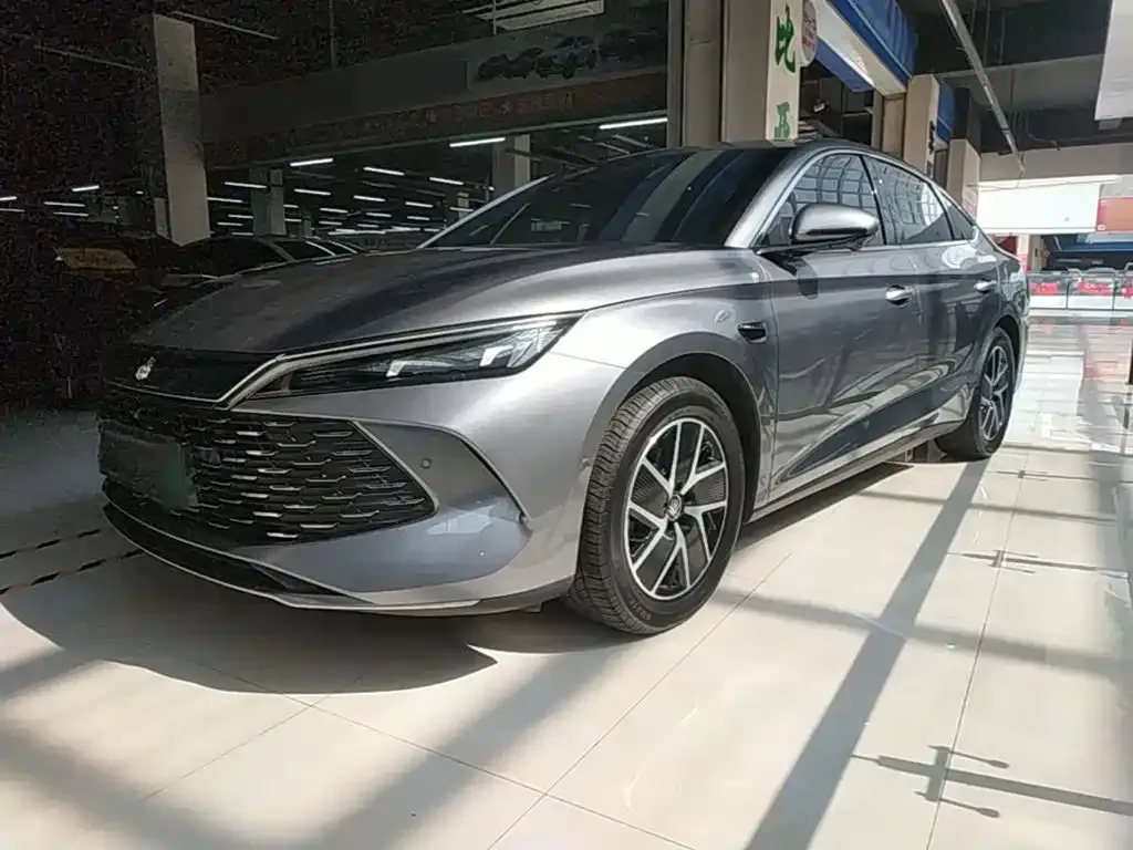 BYD Qin L — фото 6