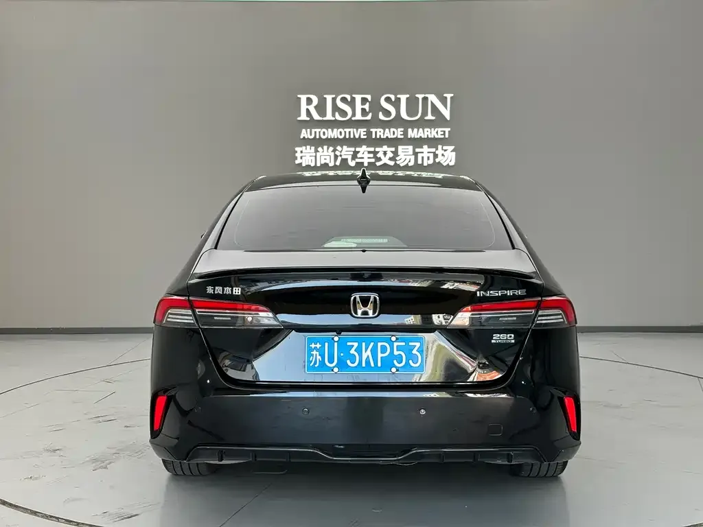Honda Inspire — фото 2