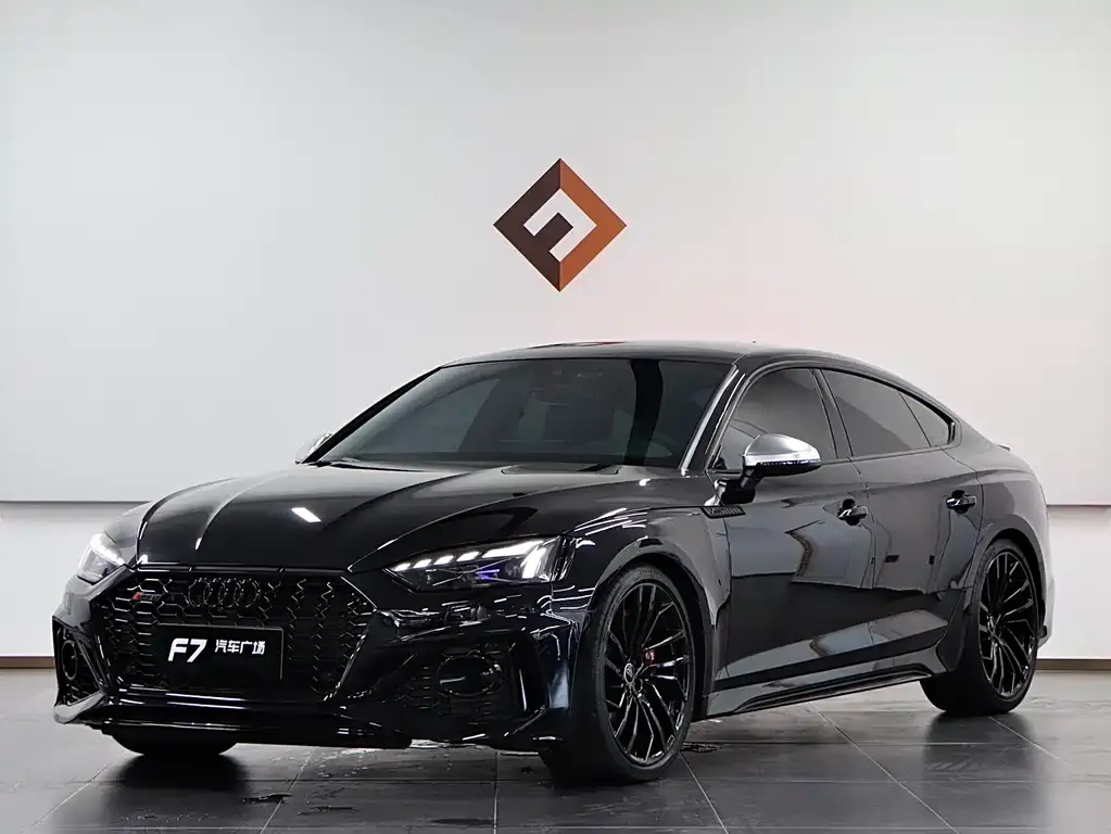 Audi RS 5 — фото 1