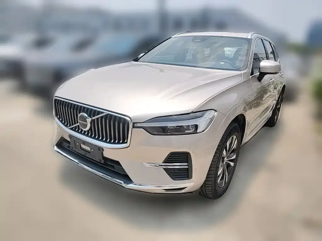Volvo XC60 — фото 5