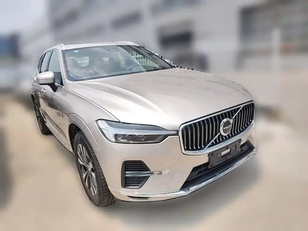 Volvo XC60 — фото 3