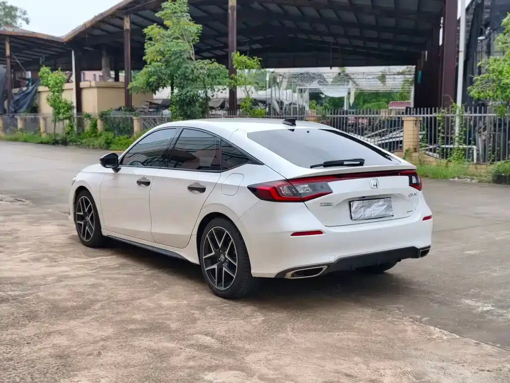 Honda Civic — фото 5