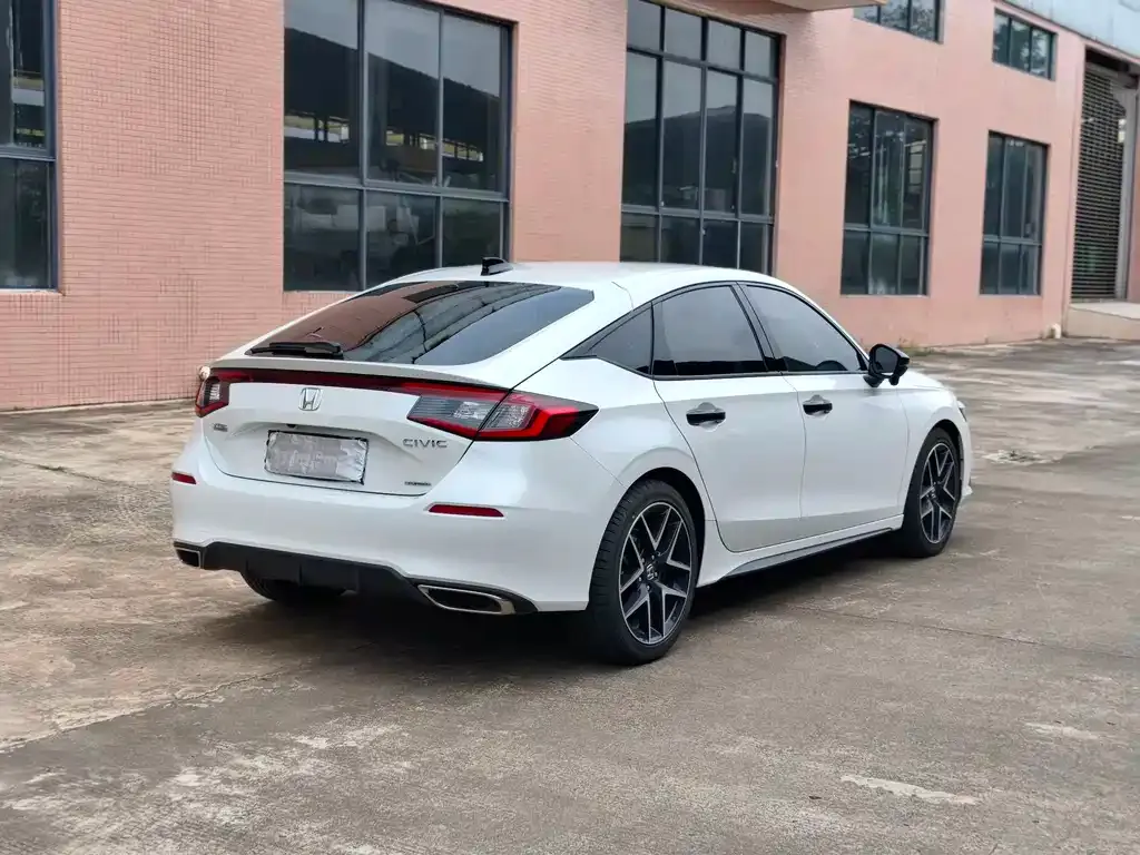 Honda Civic — фото 3