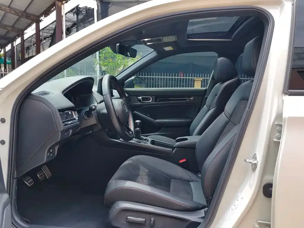 Honda Civic — фото 4