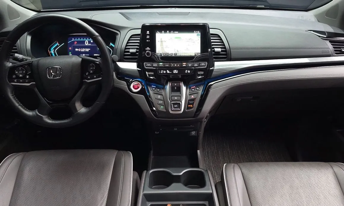 Honda Odyssey 2023 из KR, фото 10