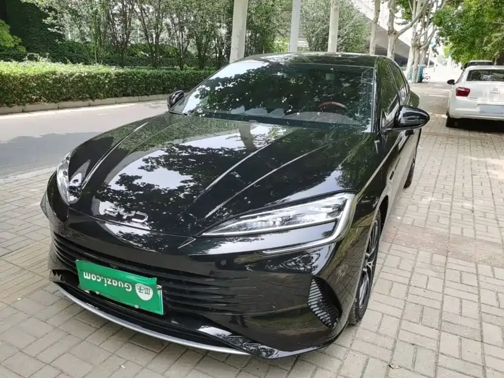 BYD Seal 07 DM-i — фото 10