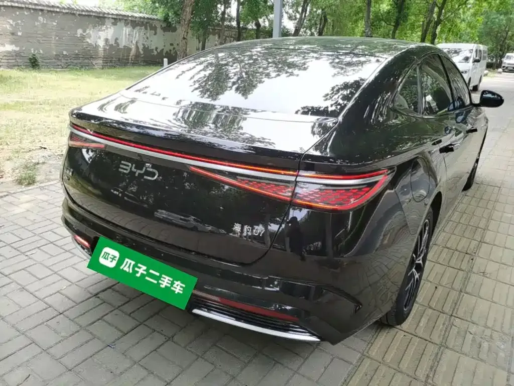 BYD Seal 07 DM-i — фото 7
