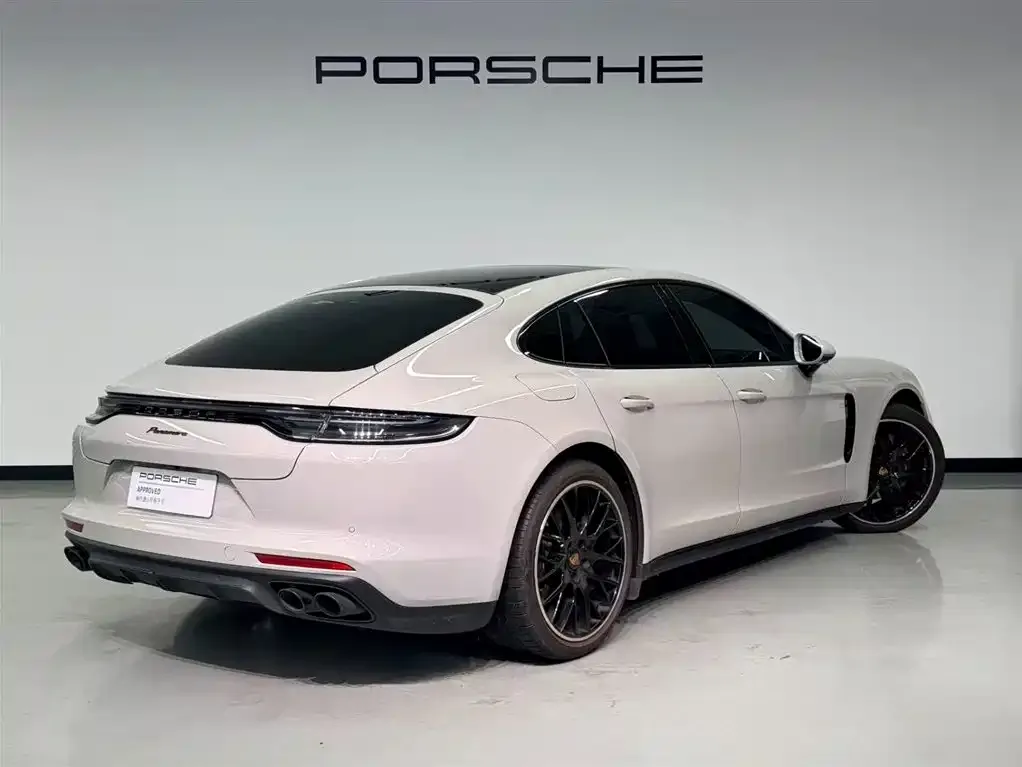 Porsche Panamera — фото 5