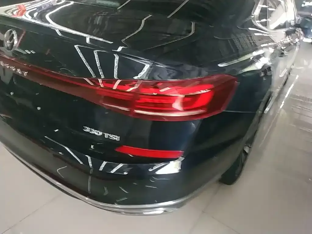 Volkswagen Passat — фото 4