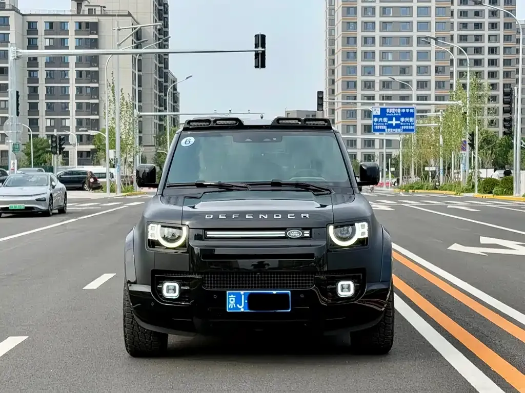 Land Rover Defender — фото 8