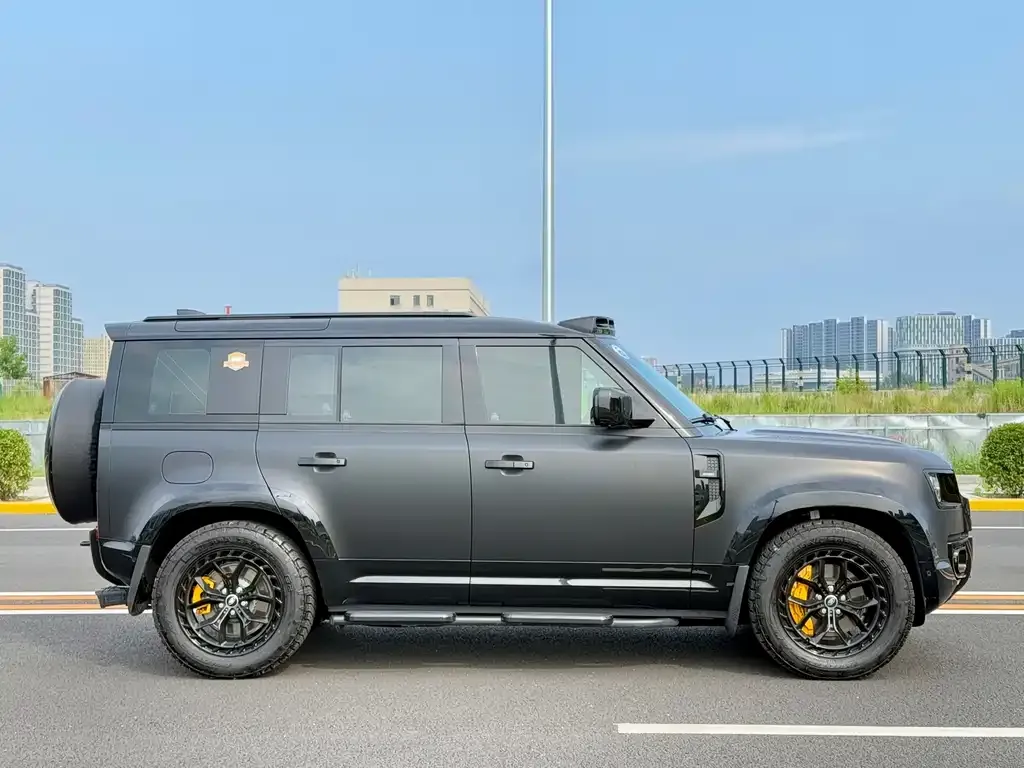 Land Rover Defender — фото 2